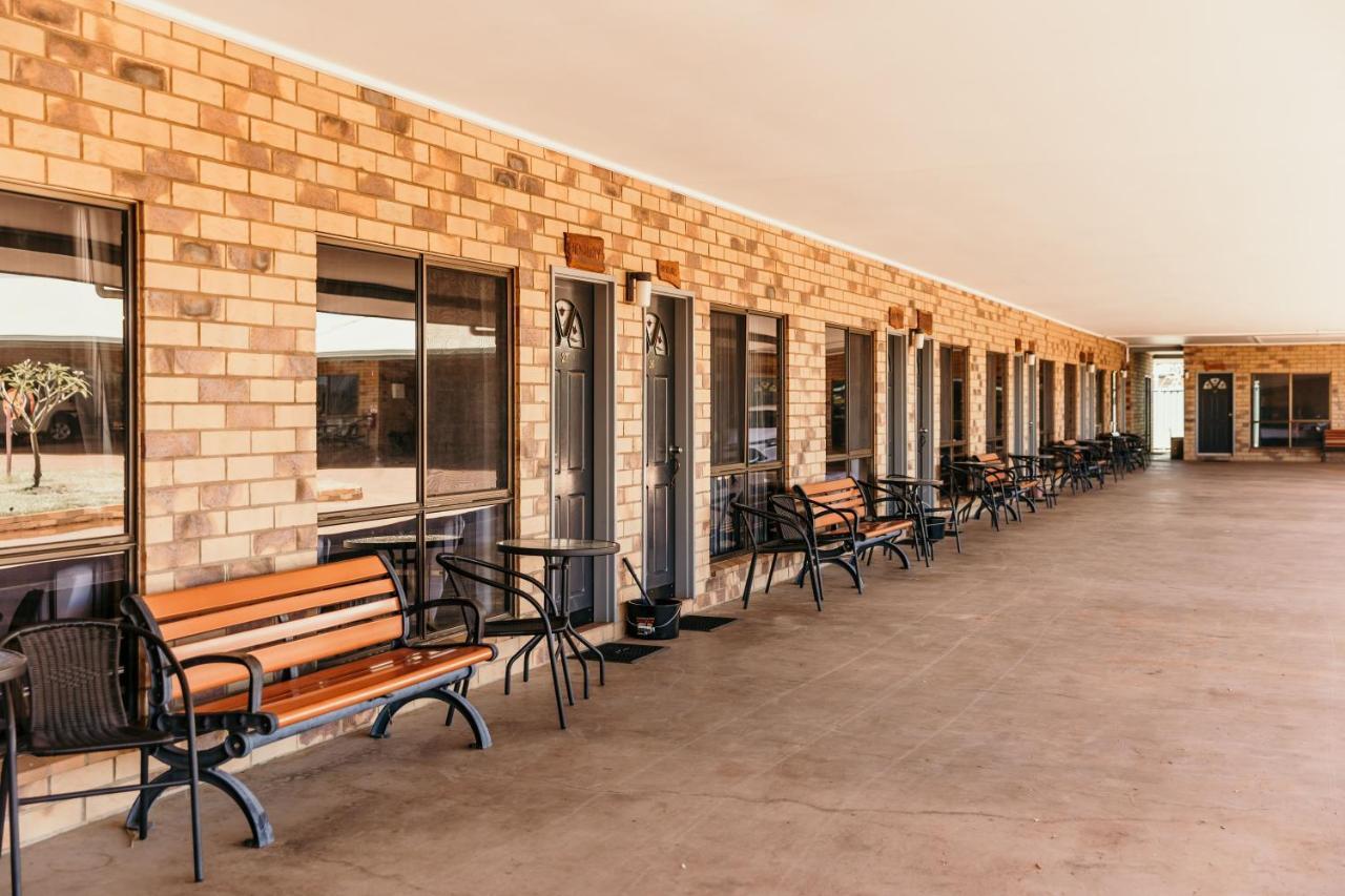 Abacus Motel Mount Isa Exterior foto